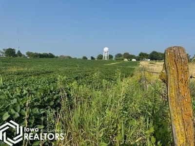 /international/us/1710-bent-street-bedford-ia-110100924184/