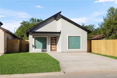 /international/us/230-w-longoria-drive-pharr-tx-110119957177/