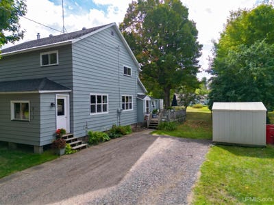 /international/us/815-patriot-street-ishpeming-mi-110110258464/