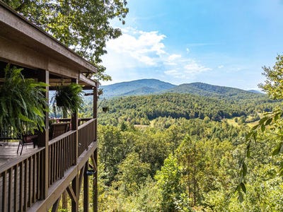 /international/us/346-view-ridge-trail-murphy-nc-110120004855/