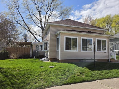 /international/us/603-new-william-street-ludington-mi-110107765258/