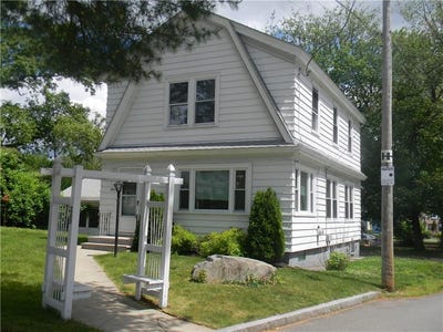 /international/us/260-pawtucket-avenue-east-providence-ri-110108357543/