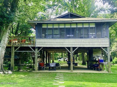 /international/us/148-mayhall-drive-lucedale-ms-110101516439/
