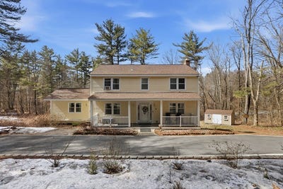 /international/us/97-chicopee-row-groton-ma-110107462164/