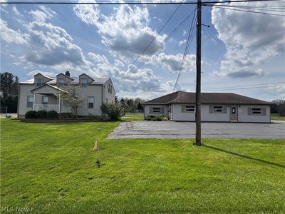 /international/us/8454-windham-street-garrettsville-oh-110107549413/