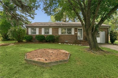 /international/us/421-palace-court-hampton-va-110120770531/