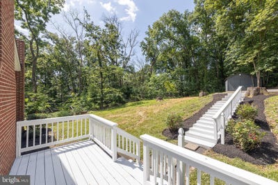 /international/us/230-blue-bell-lane-strasburg-va-110100462737/