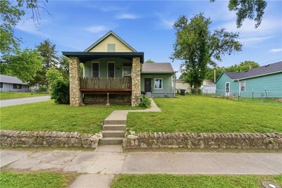/international/us/932-dakota-street-leavenworth-ks-110108391707/