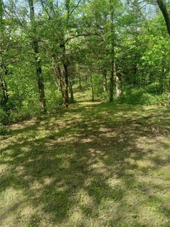 /international/us/33-37-sugar-lake-cove-mound-city-ks-110106554003/