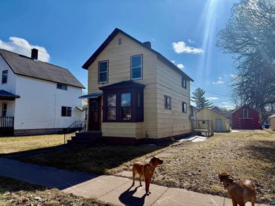 /international/us/711-3rd-ave-w-ashland-wi-110107314308/