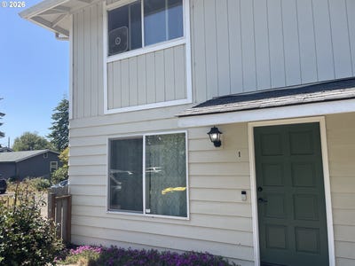 /international/us/1340-9th-st-florence-or-110108859335/