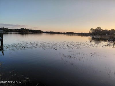 /international/us/113-lake-como-point-road-pomona-park-fl-110102650265/