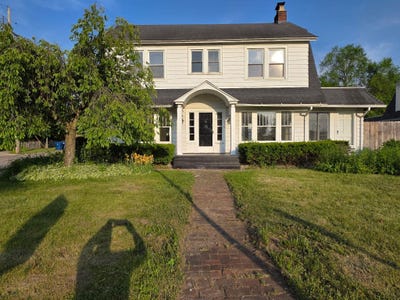/international/us/336-n-riverview-drive-parchment-mi-110098818852/?lang=de