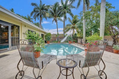 /international/us/420-ne-36th-street-boca-raton-fl-110107867632/