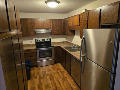 /international/us/7600-157th-street-w-apple-valley-mn-110106270325/