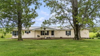 /international/us/7113-dixon-pike-maysville-ky-110107728912/