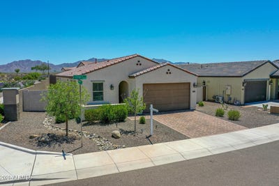 /international/us/15817-s-177th-drive-goodyear-az-110099689196/