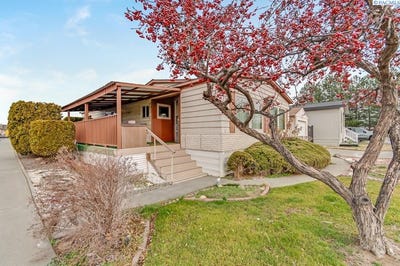/international/us/2105-n-steptoe-st-space-11-kennewick-wa-110106013814/