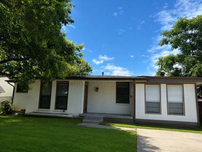 /international/us/2428-klondike-drive-dallas-tx-110108684031/