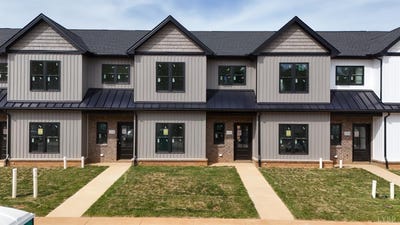/international/us/116-luke-court-rustburg-va-110108076915/