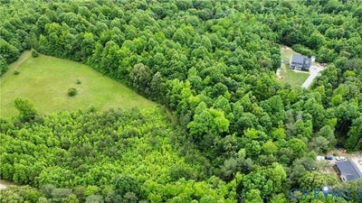/international/us/clarke-road-new-kent-va-110107015924/