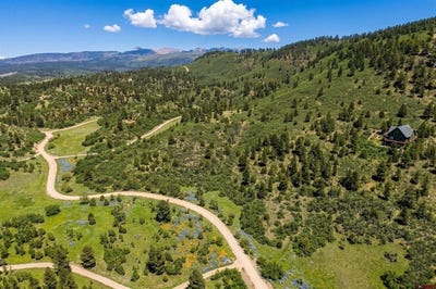 /international/us/road-46-mancos-co-110108029916/