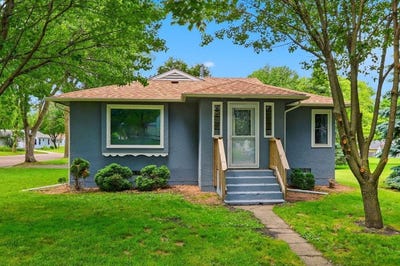 /international/us/560-barrett-street-s-winsted-mn-110108930288/