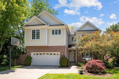 /international/us/2211-schiller-avenue-wilmette-il-110109010008/