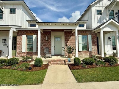 /international/us/302-sandstone-avenue-scott-la-110107727778/