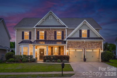/international/us/524-rosemary-lane-tega-cay-sc-110108567252/