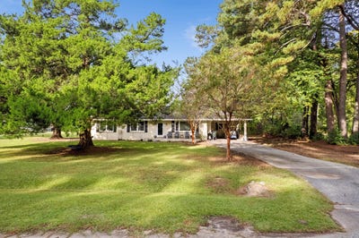 /international/us/161-kate-street-harleyville-sc-110120497802/