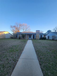/international/us/1310-oakbluff-drive-lancaster-tx-110102007739/