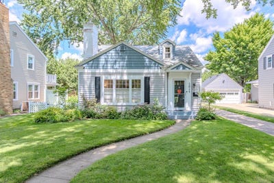 /international/us/1014-graves-avenue-wausau-wi-110100853098/