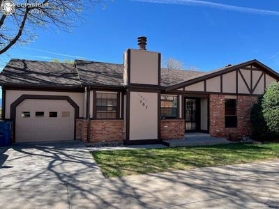 /international/us/1041-woodlawn-avenue-canon-city-co-110107779539/