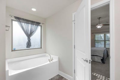 /international/us/2365-genevieve-way-crestview-fl-110100748585/