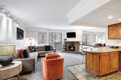 /international/us/631-village-road-breckenridge-co-110106000146/