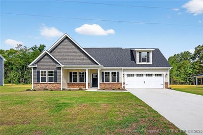 /international/us/353-hendrix-lot-1b-road-raeford-nc-110099106979/