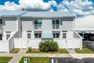 /international/us/18038-san-carlos-boulevard-unit-113-fort-myers-beach-fl-110095017979/