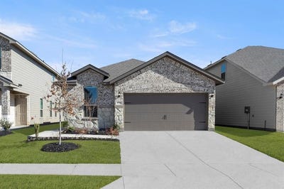 /international/us/1711-teton-river-drive-blue-ridge-tx-110105390352/