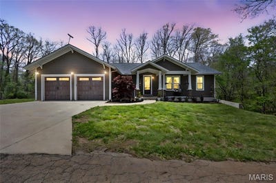 /international/us/409-pawnee-drive-irondale-mo-110098932458/