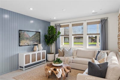 /international/us/11739-bailey-street-garden-grove-ca-110106566397/