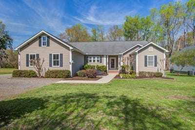 /international/us/184-columns-road-summerville-sc-110106528910/