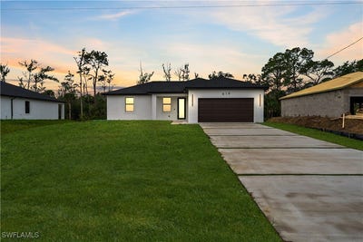 /international/us/619-greenbriar-boulevard-lehigh-acres-fl-110100057136/