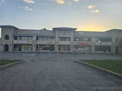 /international/us/3570-osage-beack-parkway-osage-beach-mo-110105017837/