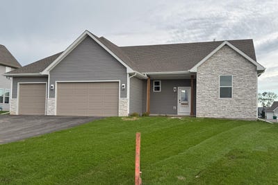 /international/us/831-sagamore-street-roscoe-il-110108827481/