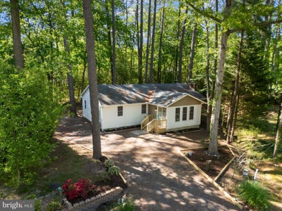 /international/us/9-yeoman-court-ocean-pines-md-110108120350/