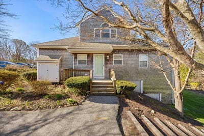 /international/us/30-harbor-hill-drive-bourne-ma-110107638745/