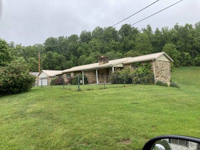 /international/us/450-mount-pleasant-roads-christiansburg-va-110107958744/