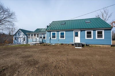 /international/us/585-waldoboro-road-washington-me-110103377847/