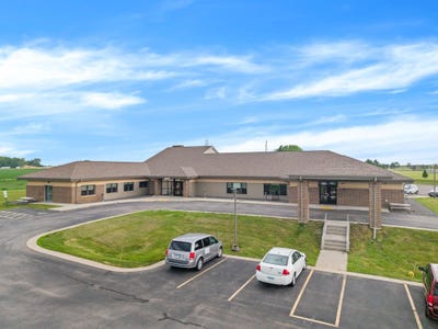 /international/us/1004-n-loeffler-avenue-caledonia-mn-110108850500/